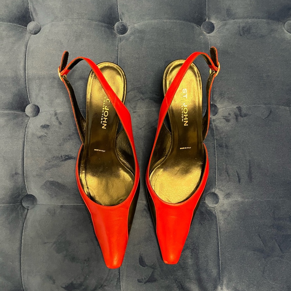 ST. JOHN COLLECTION Red and Black Leather Slingback Heels